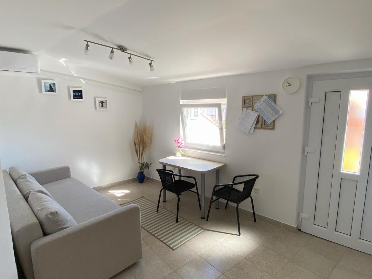Beachfront Apartment Vir Ngoại thất bức ảnh